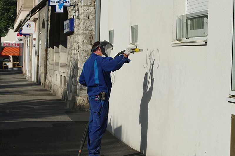 Nettoyage graffiti